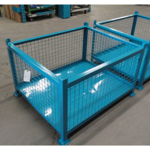 Stacking mesh containers